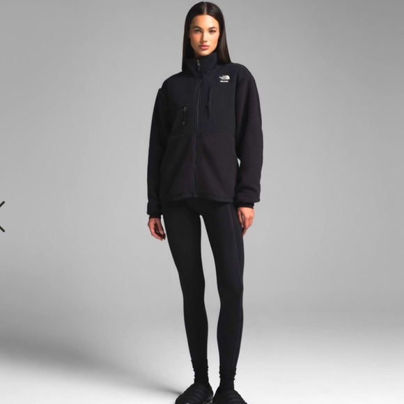 NWT THE NORTH FACE x SKIMS COLLAB 1995 RETRO DENALI FLEECE JACKET - Picture 4 of 8